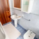Purple House By Design Apartmán