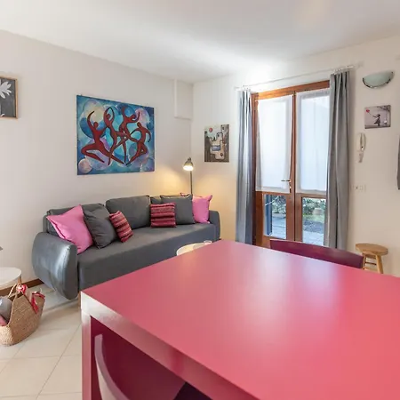 Apartment Purple House By Design