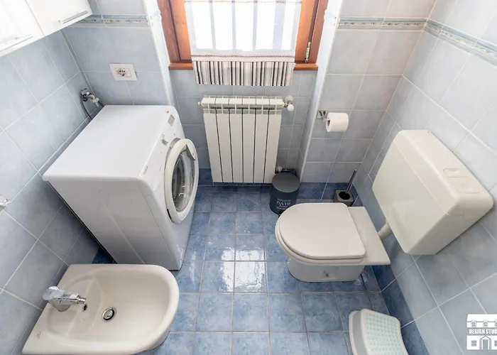 Purple House By Design Colico